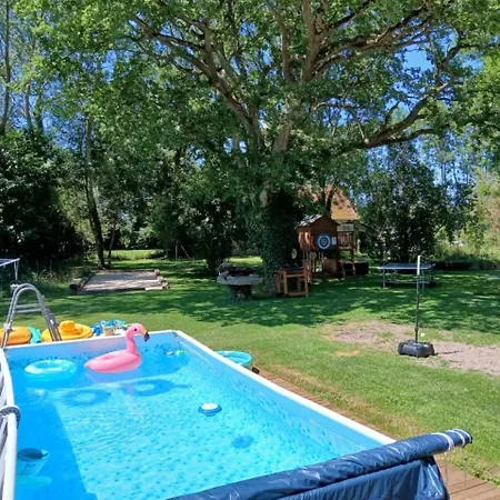 Le Pressoir Dom wakacyjny